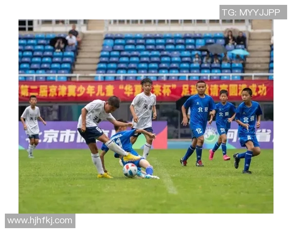 德骏足球:携手共进打造中国足球新未来的梦想之路 德骏足球:携手共进打造中国足球新未来的梦想之路